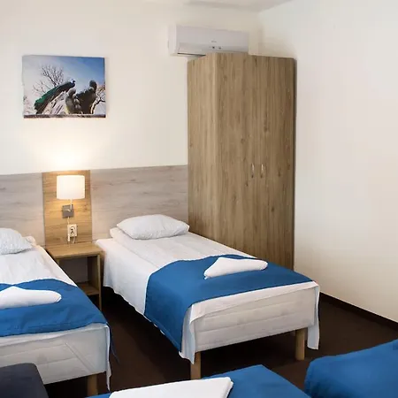 Smart2stay Pod Lipami Penzion Varšava