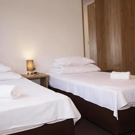 Smart2stay Pod Lipami 3*