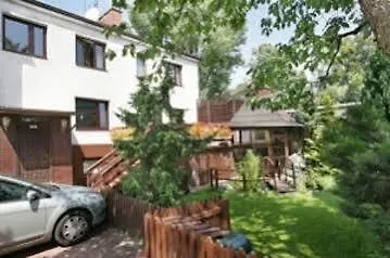 Pensjonat Smart2stay Pod Lipami Warszawa