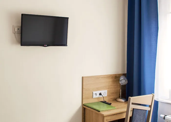 Smart2stay Pod Lipami 3* Varşova