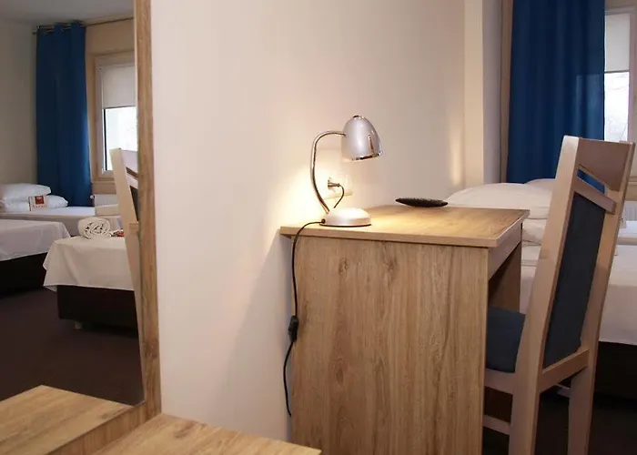 Konukevi Smart2stay Pod Lipami Varşova