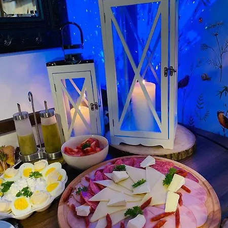 Smart2stay Pod Lipami Pensionat 3*