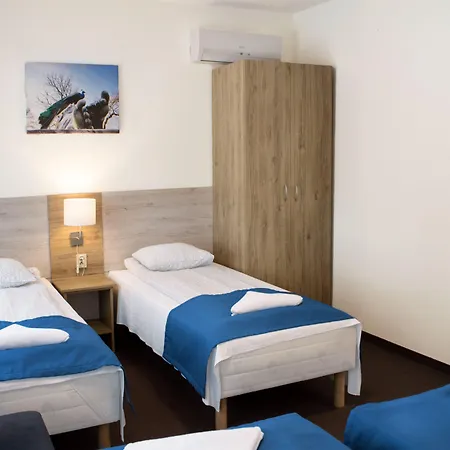 Smart2stay Pod Lipami Pensionat Warszawa