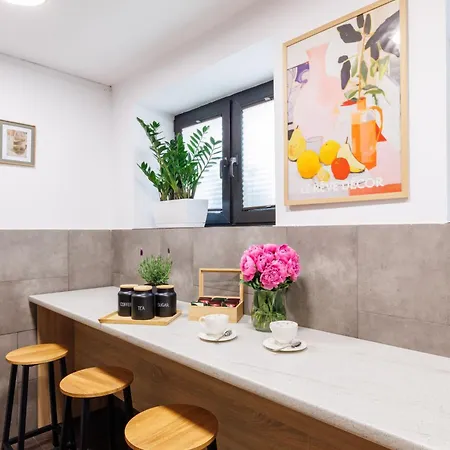 Guest house Smart2stay Pod Lipami Warsaw